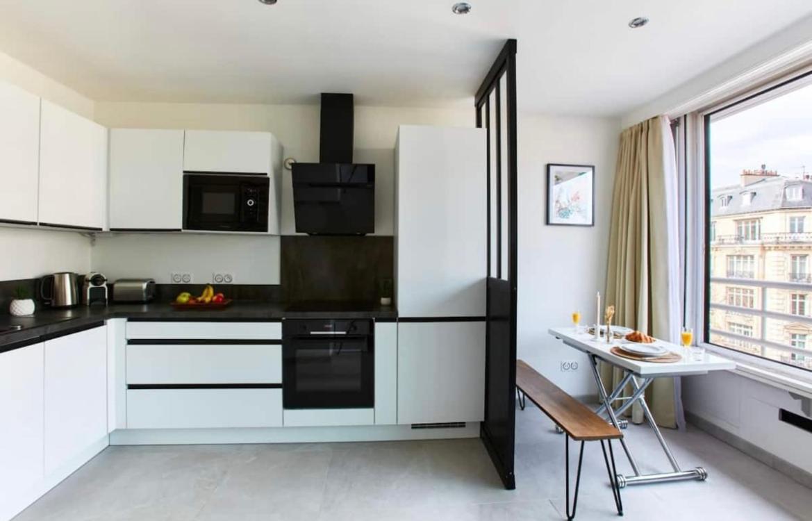 Modern 1Br By Parc Monceau Lejlighed Paris Eksteriør billede
